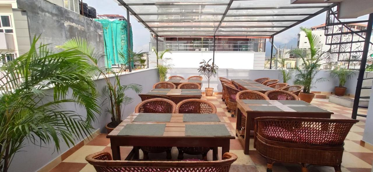 Hotel Pipal Tree Katmandu Eksteriør billede
